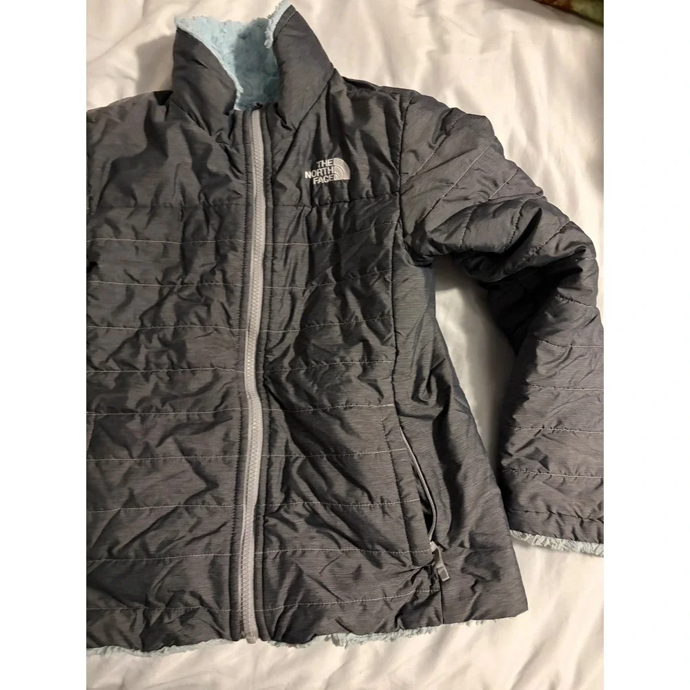 The North Face‎ Girls Reversible Mossbud Swirl Jacket Grey Blue Size M 10/12
